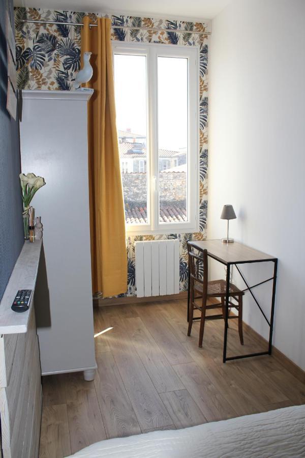 Residence Esmeralda Meuble De Tourisme 3 Etoiles Rochefort  Bagian luar foto